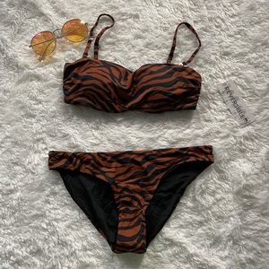 NWT- Reversible Zebra Print Tinibikini